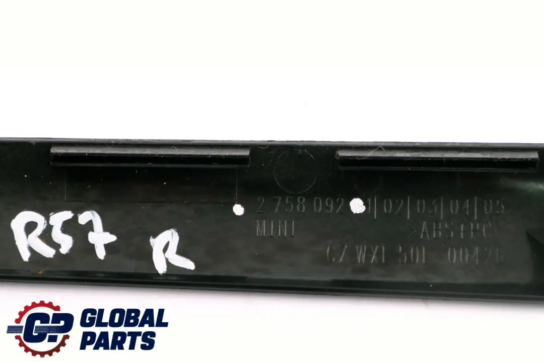 Cubierta Superior Derecha Techo Plegable Negro para Mini Cabrio R57 con número de pieza 2758092 Mini Cabrio R57 Cubierta Superior Derecha Techo Plegable Negro - SKU 2758092 - Número de pieza 2758092