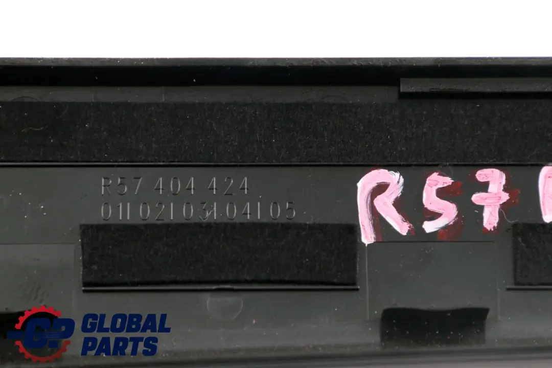 Cubierta Interior Derecha Techo Plegable para Mini R57 F57 con número de pieza 2758094 Mini R57 F57 Cubierta Interior Derecha Techo Plegable - SKU 2758094 - Número de pieza 2758094