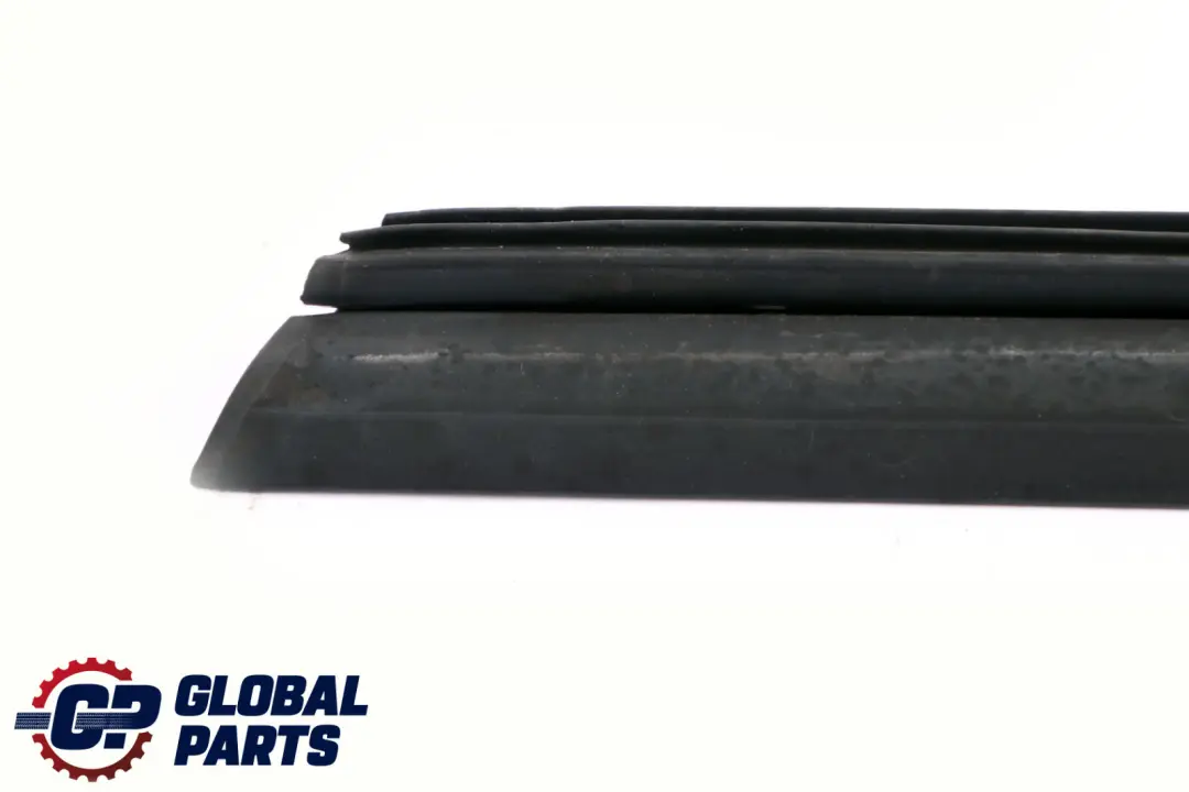 Techo corredizo plegable con junta frontal izquierda para Mini Cabrio R57 LCI con número de pieza 2758105 Mini Cabrio R57 LCI Techo corredizo plegable con junta frontal izquierda - SKU 2758105 - Número de pieza 2758105