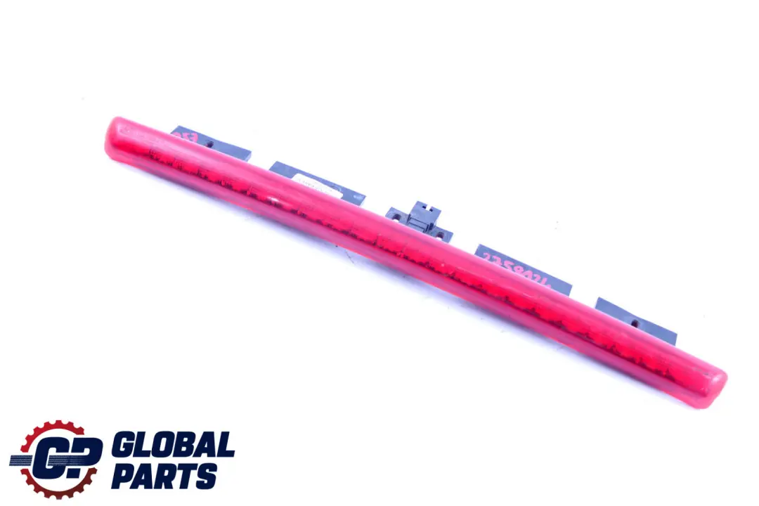 Luce freno terzo stop posteriore Rosso per Mini Cabrio R57 con numero di parte 2758124 Mini Cabrio R57 Luce freno terzo stop posteriore Rosso - SKU 2758124 - Numero di parte 2758124