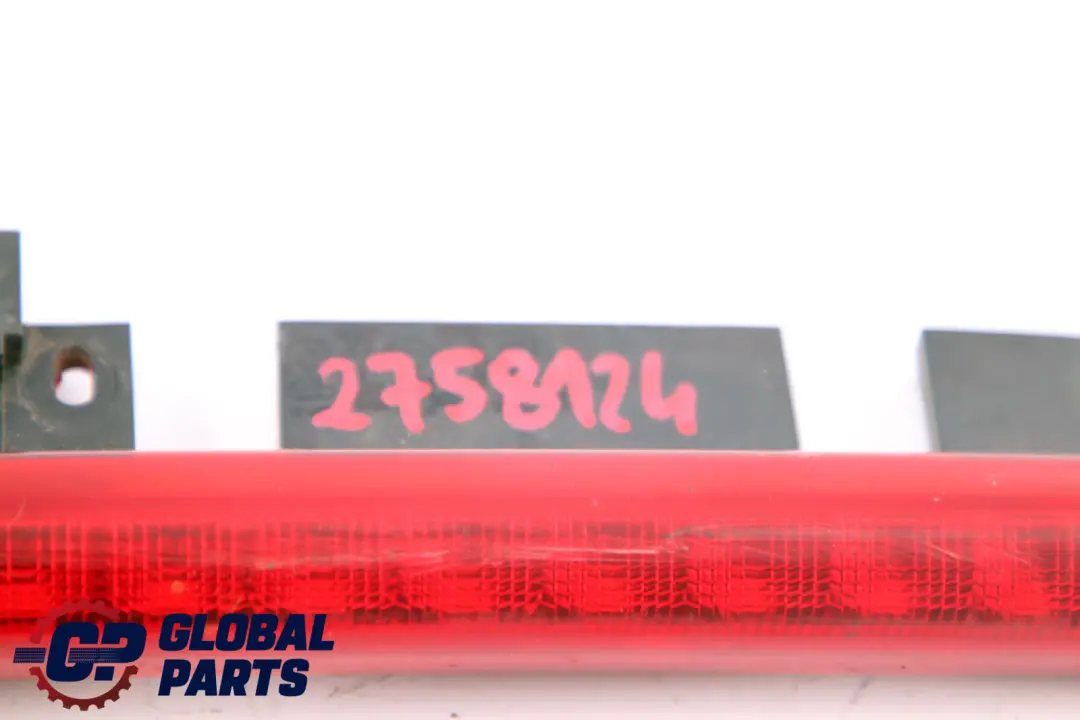 Troisieme Feux de Stop Arriere Rouge pour Mini Cabriolet R57 à propos du numéro de pièce 2758124 Mini Cabriolet R57 Troisieme Feux de Stop Arriere Rouge - SKU 2758124 - Numéro de pièce 2758124