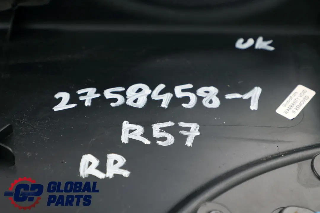 Laterale Copertura Posteriore Destra Carbonio Nero Cromo per Mini Cabrio R57 con numero di parte 2758458 Mini Cabrio R57 Laterale Copertura Posteriore Destra Carbonio Nero Cromo - SKU 2758458-1 - Numero di parte 2758458