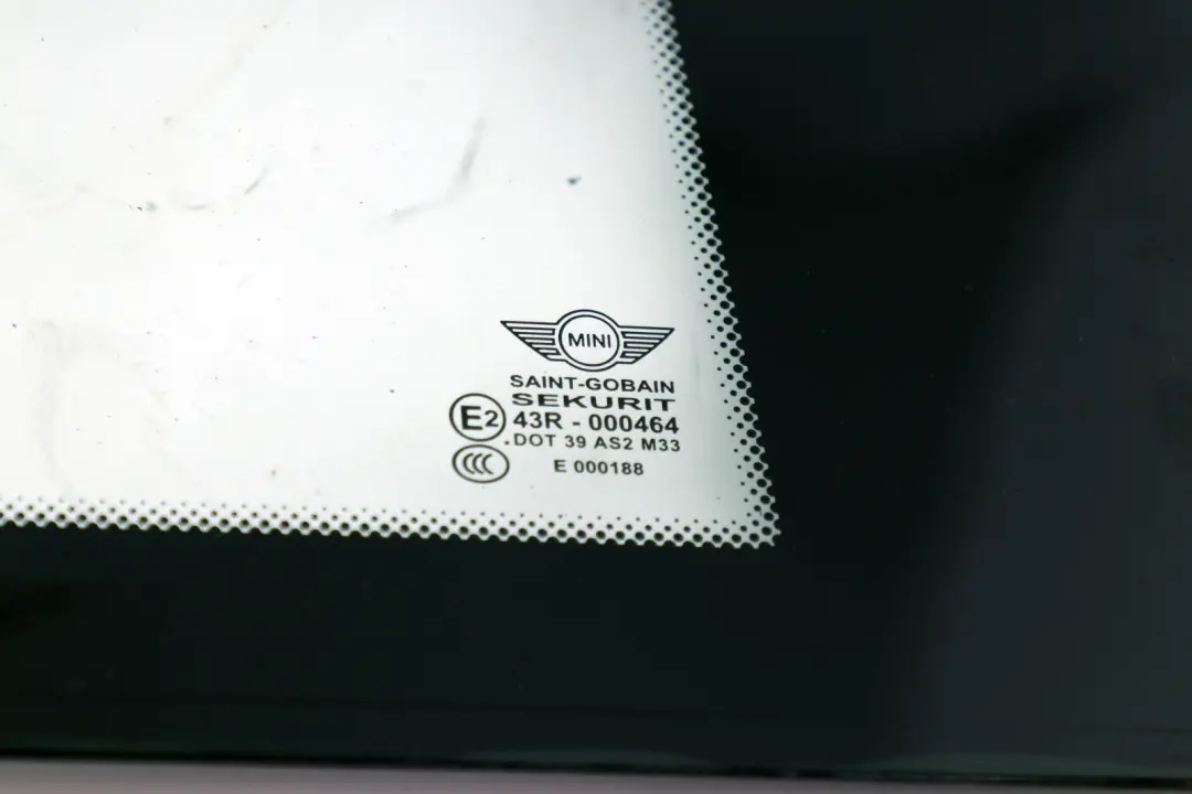 Mini Cooper R58 Coupé Vitre Latérale Arrière Droite Verte AS2 - SKU 2758802 - Numéro de pièce 2758802