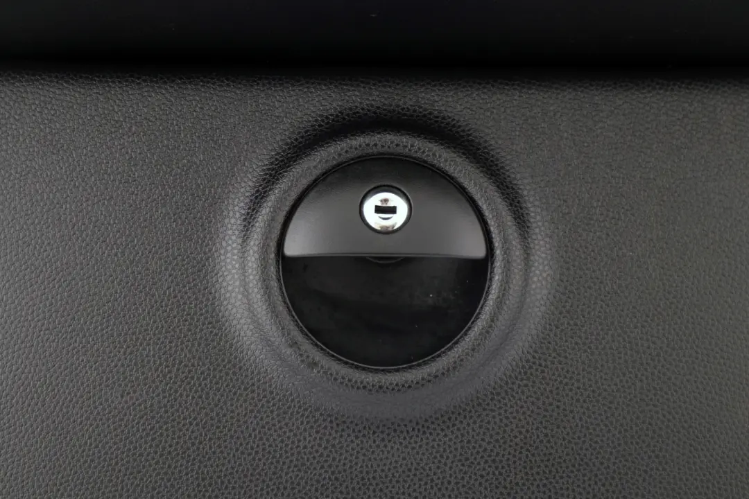 Coffre à bagages Couvercle de Chargement Noir Mini Cooper R58 R59 - SKU 2758836 - Numéro de pièce 2758836