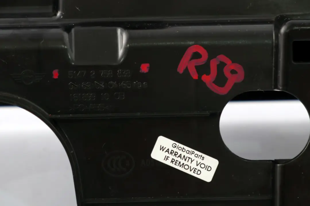 Refuerzo compartimento trasero para Mini Cooper R59 con número de pieza 2758838 Mini Cooper R59 Refuerzo compartimento trasero - SKU 2758838 - Número de pieza 2758838