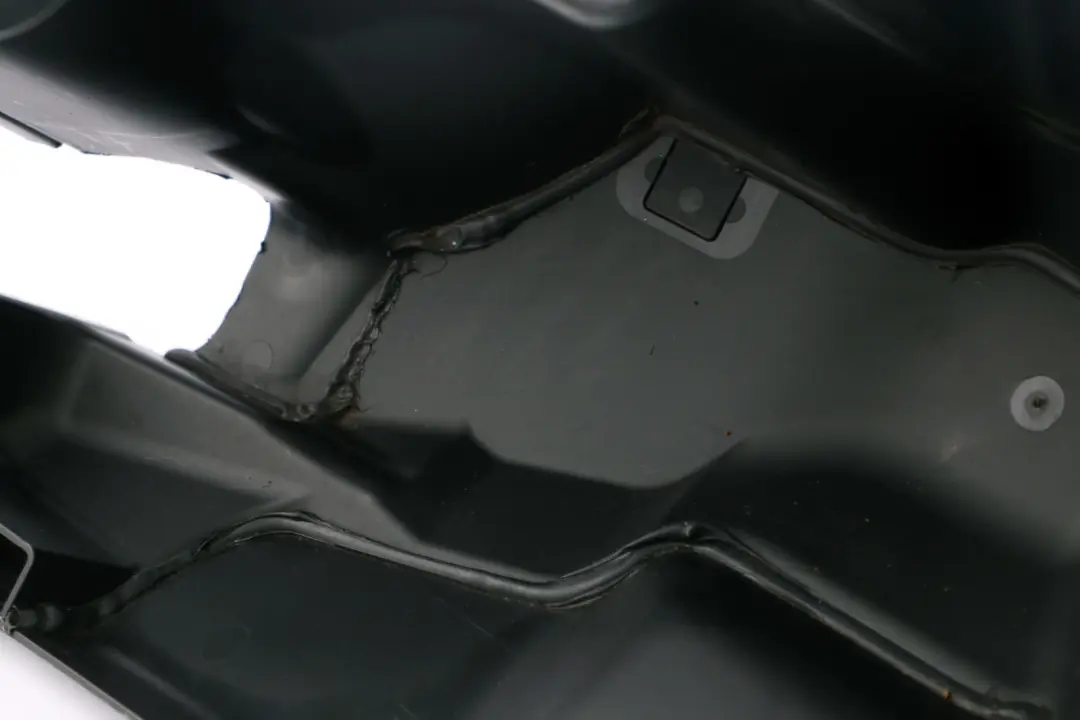 Sinistra Collettore Acqua Tetto Scorrevole per Mini R59 Roadster Cabrio con numero di parte 2758891 Mini R59 Roadster Cabrio Sinistra Collettore Acqua Tetto Scorrevole - SKU 2758891 - Numero di parte 2758891