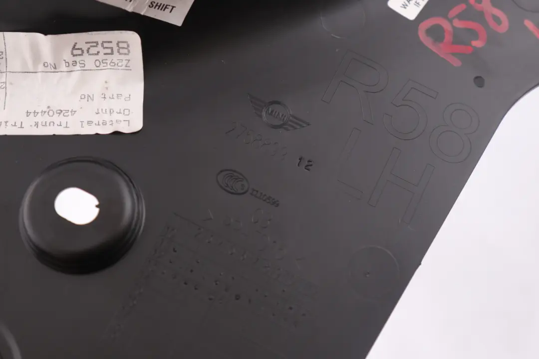 Mini Coup? R58 Interior Lateral Panel Trasero Izquierdo Negro - SKU 2758899 - Número de pieza 2758899