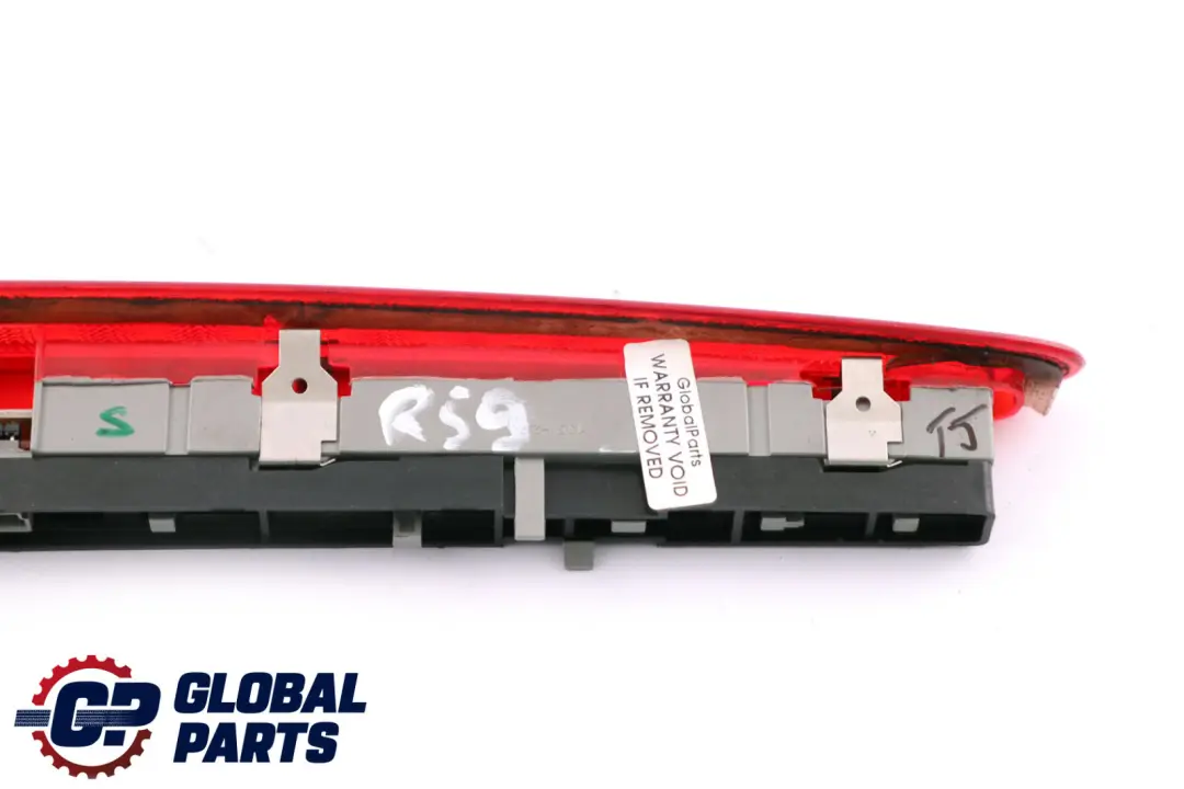 Tercera Luz De Freno Trasera Rojo para Mini Roadster R59 con número de pieza 2758943 Mini Roadster R59 Tercera Luz De Freno Trasera Rojo - SKU 2758943 - Número de pieza 2758943