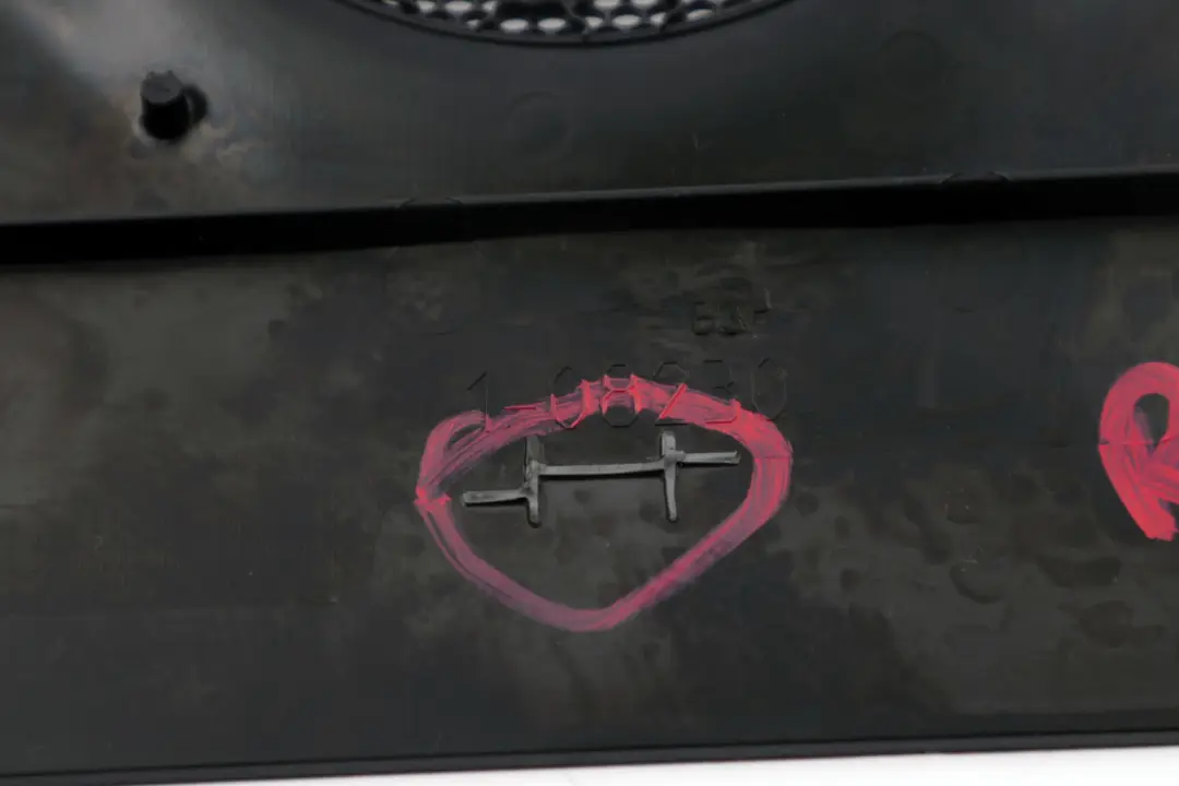 Osłona Obudowa Bagażnika Prawa do MINI R58 R59 o numerze 2759122 MINI R58 R59 Osłona Obudowa Bagażnika Prawa - SKU 2759122-1 - Numer Części 2759122