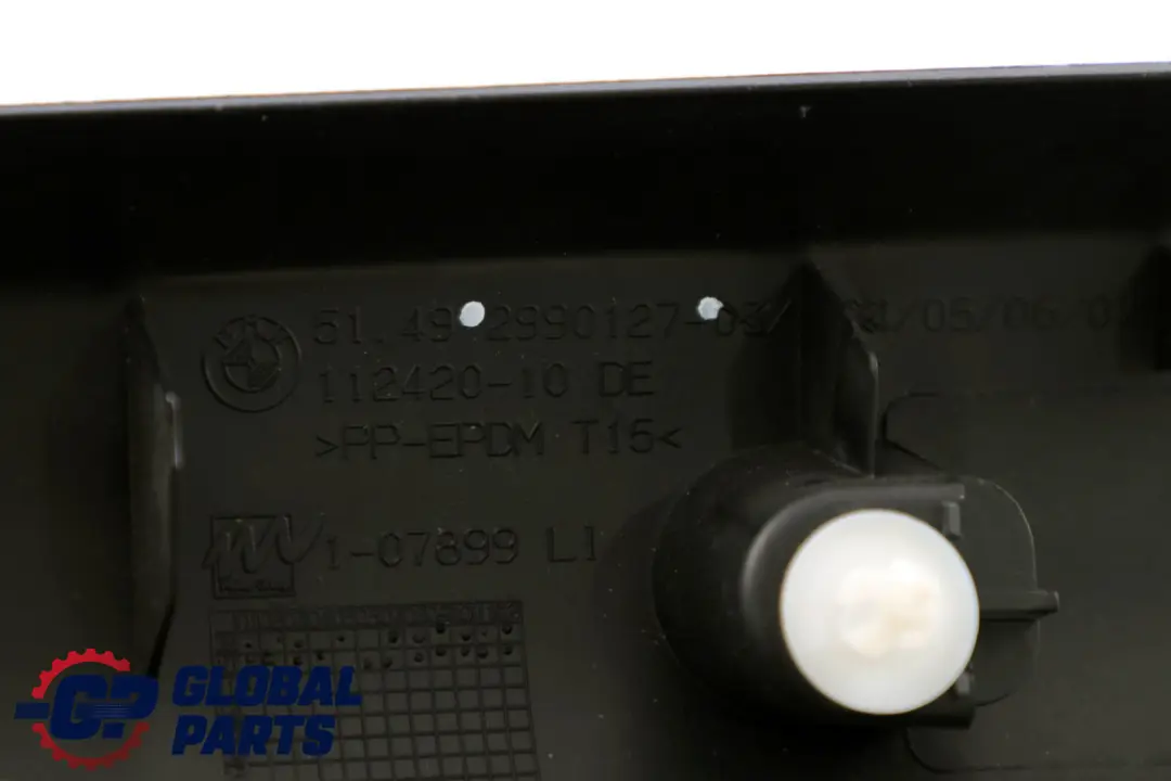 Carenatura Copertura Portellone SX Portabagagli Nero 299012 per BMW X1 E84 con numero di parte 2990127 BMW X1 E84 Carenatura Copertura Portellone SX Portabagagli Nero 299012 - SKU 2990127 - Numero di parte 2990127