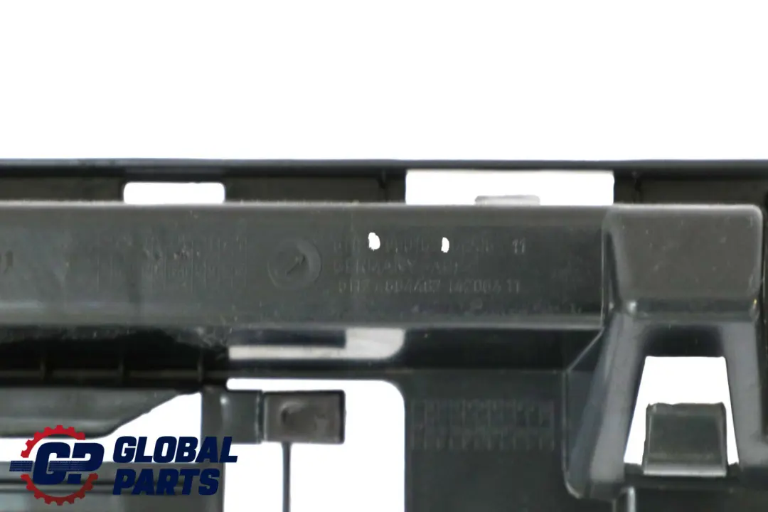 BMW X1 E84 Guide Central Support De Montage De Pare Chocs Arrière - SKU 2990161 - Numéro de pièce 2990161