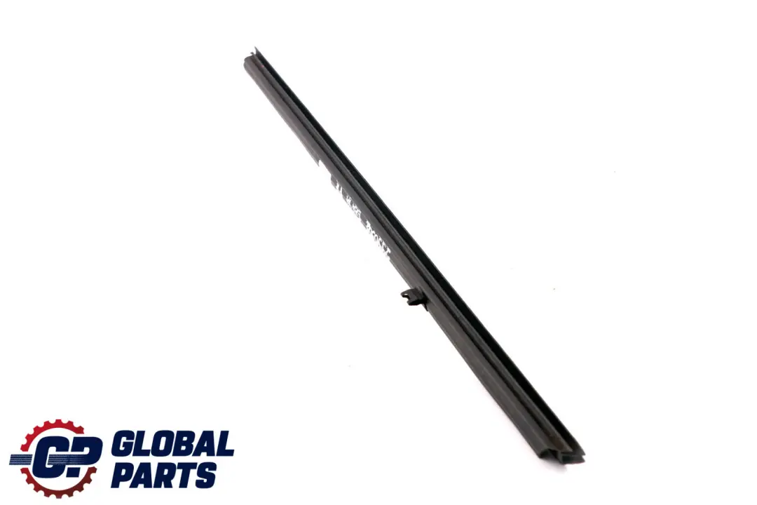 BMW X1 E84 Schachtabdichtung Interno Porta Anteriore Destra - SKU 2990302 - Numero di parte 2990302