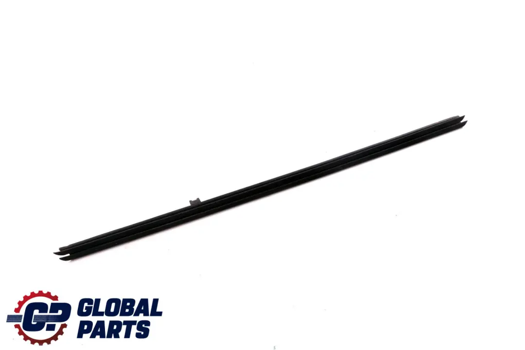 Canal Sellado Interior Junta Puerta Delantera Derecha para BMW X1 E84 con número de pieza 2990302 BMW X1 E84 Canal Sellado Interior Junta Puerta Delantera Derecha - SKU 2990302 - Número de pieza 2990302