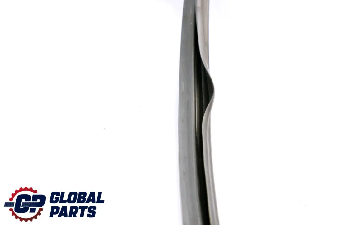 Ventana Guia Sello Puerta Delantera Izquierda para BMW E84 con número de pieza 2990307 BMW E84 Ventana Guia Sello Puerta Delantera Izquierda - SKU 2990307 - Número de pieza 2990307