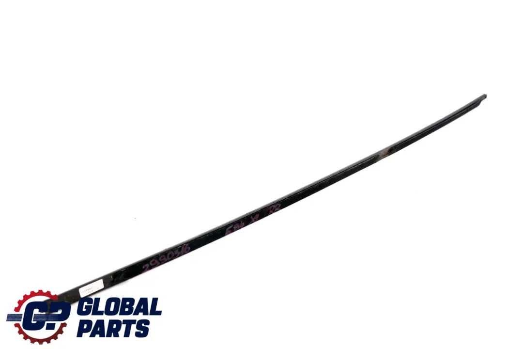 Cubierta De Canal Exterior Puerta Trasera Derecha para BMW X1 E84 con número de pieza 2990316 BMW X1 E84 Cubierta De Canal Exterior Puerta Trasera Derecha - SKU 2990316 - Número de pieza 2990316