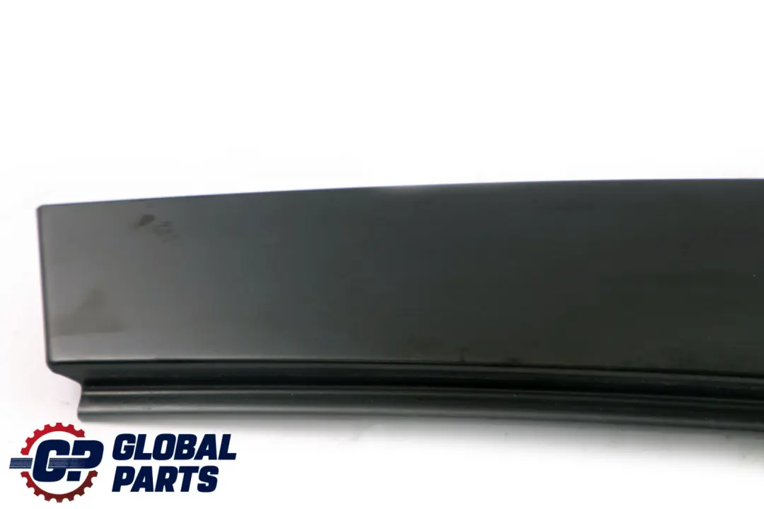 BMW X1 E84 Couvercle Colonne B Porte Arrière Gauche Noir - SKU 2990325 - Numéro de pièce 2990325