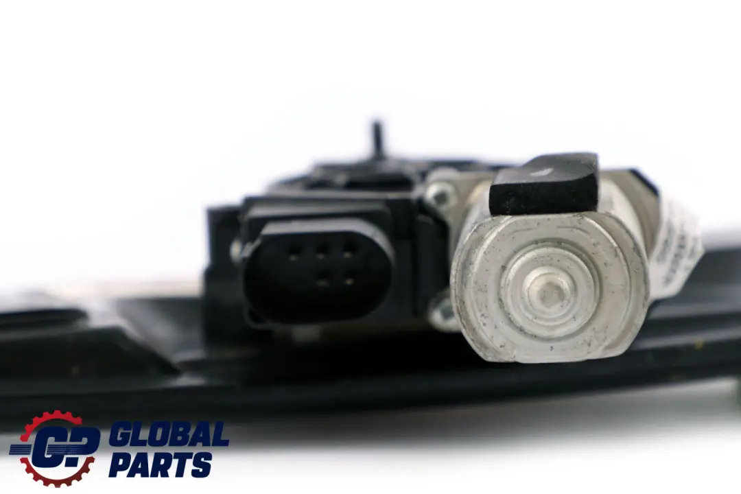 Elevalunas Eléctrico Trasero Derecho Lado Exterior 2990298 para BMW X1 E84 con número de pieza 2990388 BMW X1 E84 Elevalunas Eléctrico Trasero Derecho Lado Exterior 2990298 - SKU 2990388 - Número de pieza 2990388