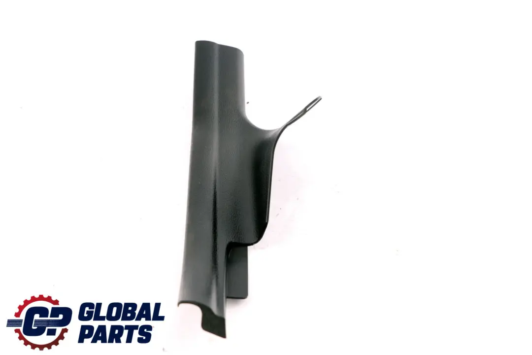 Tapa Tira Entrada Interior Trasera Izquierda Negro para BMW E84 con número de pieza 2990507 BMW E84 Tapa Tira Entrada Interior Trasera Izquierda Negro - SKU 2990507 - Número de pieza 2990507
