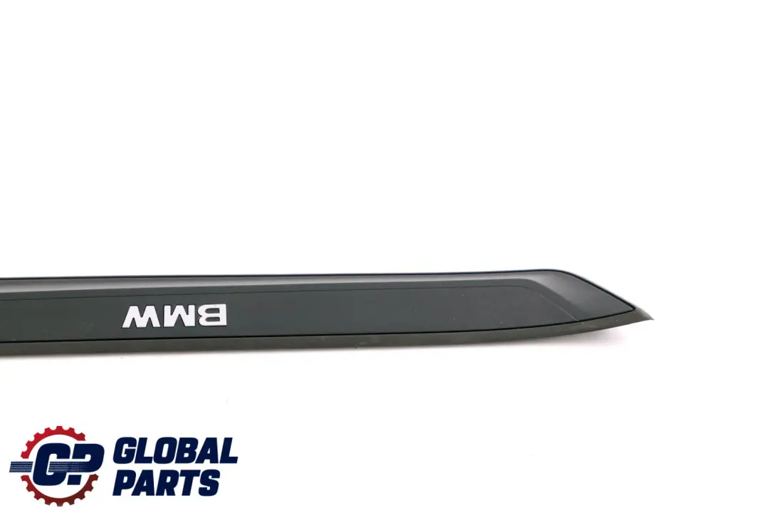 BMW E84 Tapa Entrada Delantera Izquierda Embellecedor Negro - SKU 2990843 - Número de pieza 2990843