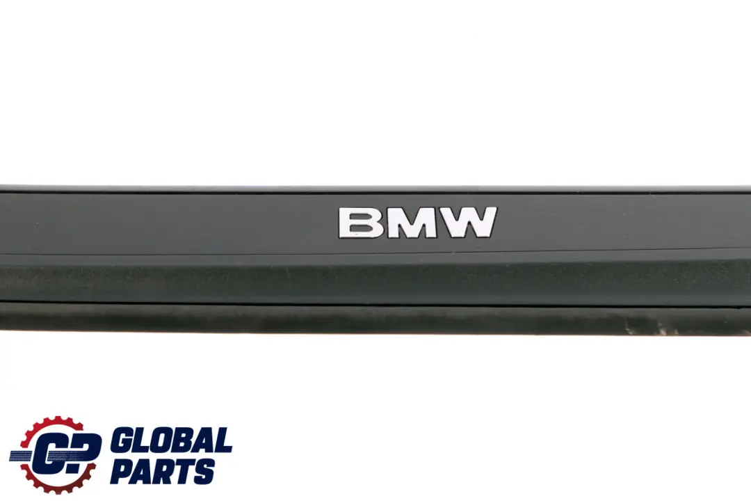 BMW X1 Serie E84 Couvrir Iris Entree a L'Avant Gauche Noir - SKU 2990843 - Numéro de pièce 2990843