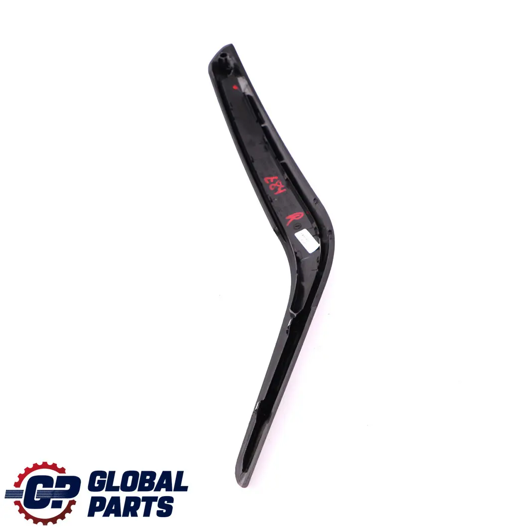 Embellecedor Interior Manija Puerta Derecha Tapa Negro para BMW E84 con número de pieza 2991776 BMW E84 Embellecedor Interior Manija Puerta Derecha Tapa Negro - SKU 2991776 - Número de pieza 2991776