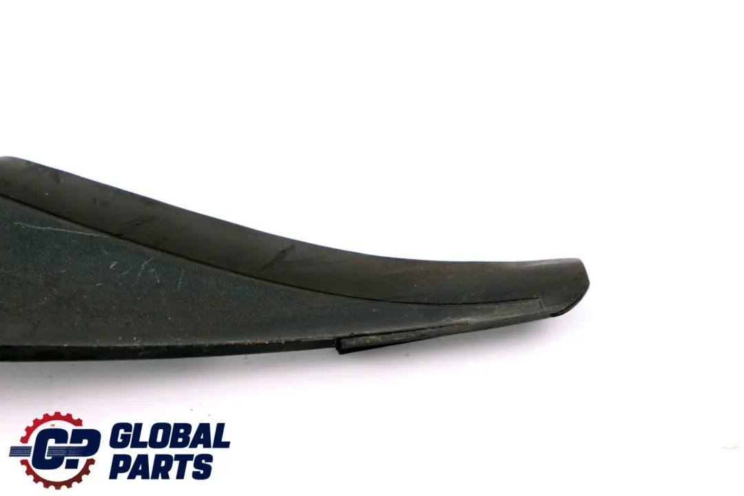 Derecha Delantal Cubierta Panel Trim Negro para BMW X1 E84 con número de pieza 2991898 BMW X1 E84 Derecha Delantal Cubierta Panel Trim Negro - SKU 2991898 - Número de pieza 2991898