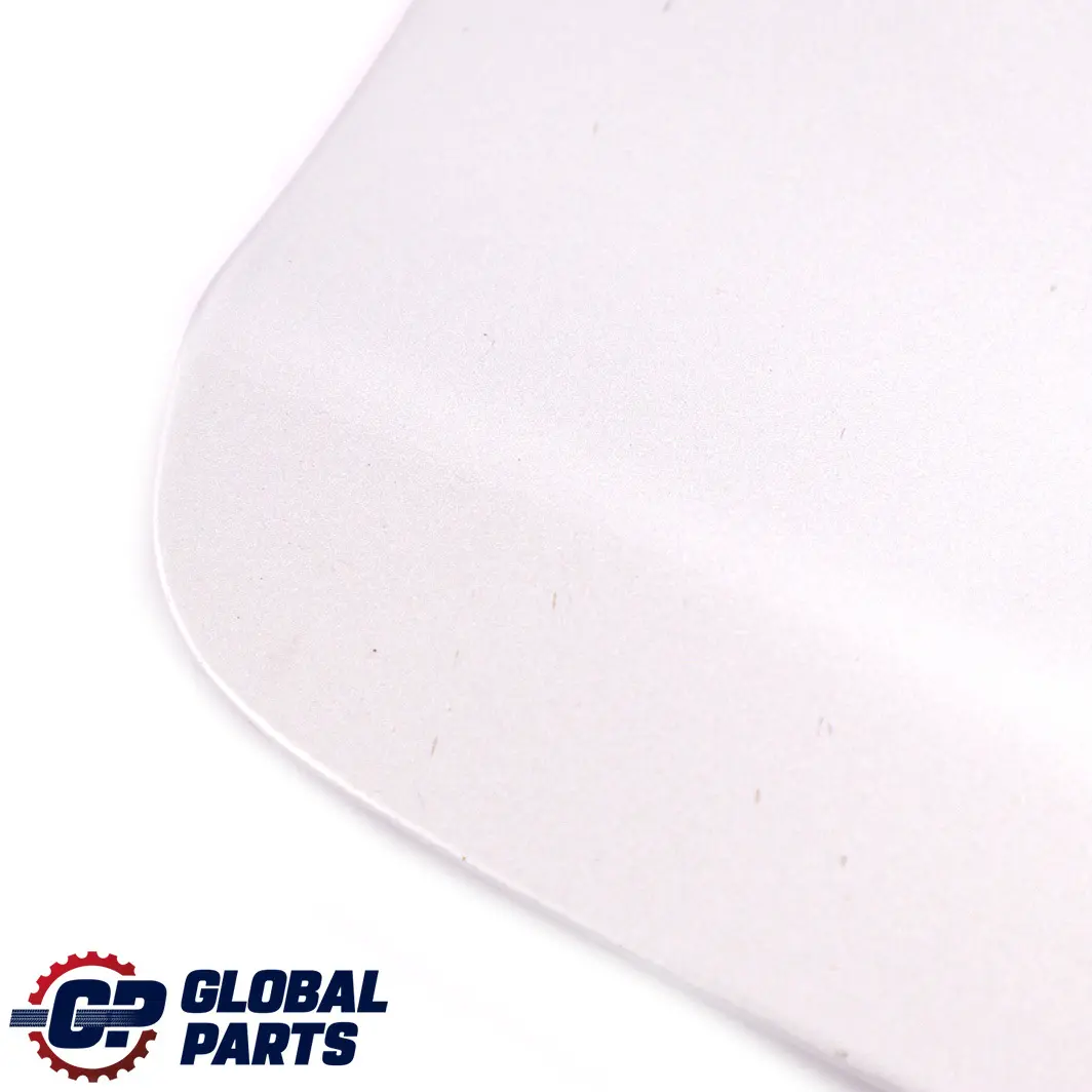 Coperchio tappo carburante riempimento Titansilber 354 per BMW X1 E84 con numero di parte 2993153 BMW X1 E84 Coperchio tappo carburante riempimento Titansilber 354 - SKU 2993153-TS - Numero di parte 2993153