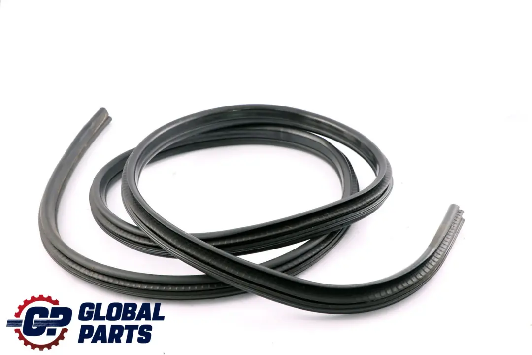 Uszczelka Drzwi Tylnych Prawy Lewy Tył do BMW X1 E84 o numerze 2993436 BMW X1 E84 Uszczelka Drzwi Tylnych Prawy Lewy Tył - SKU 2993436 - Numer Części 2993436