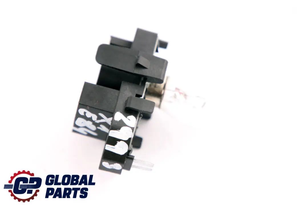 Panel Luz Lámpara Casquillo para BMW X1 E84 con número de pieza 2993581 BMW X1 E84 Panel Luz Lámpara Casquillo - SKU 2993581 - Número de pieza 2993581