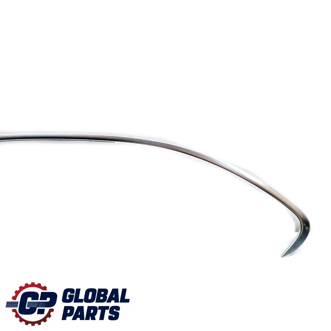 Lateral Izquierdo Ventana Alu Cromado Mate para BMW E82 Marco con número de pieza 2996071 BMW E82 Marco Lateral Izquierdo Ventana Alu Cromado Mate - SKU 2996071 - Número de pieza 2996071