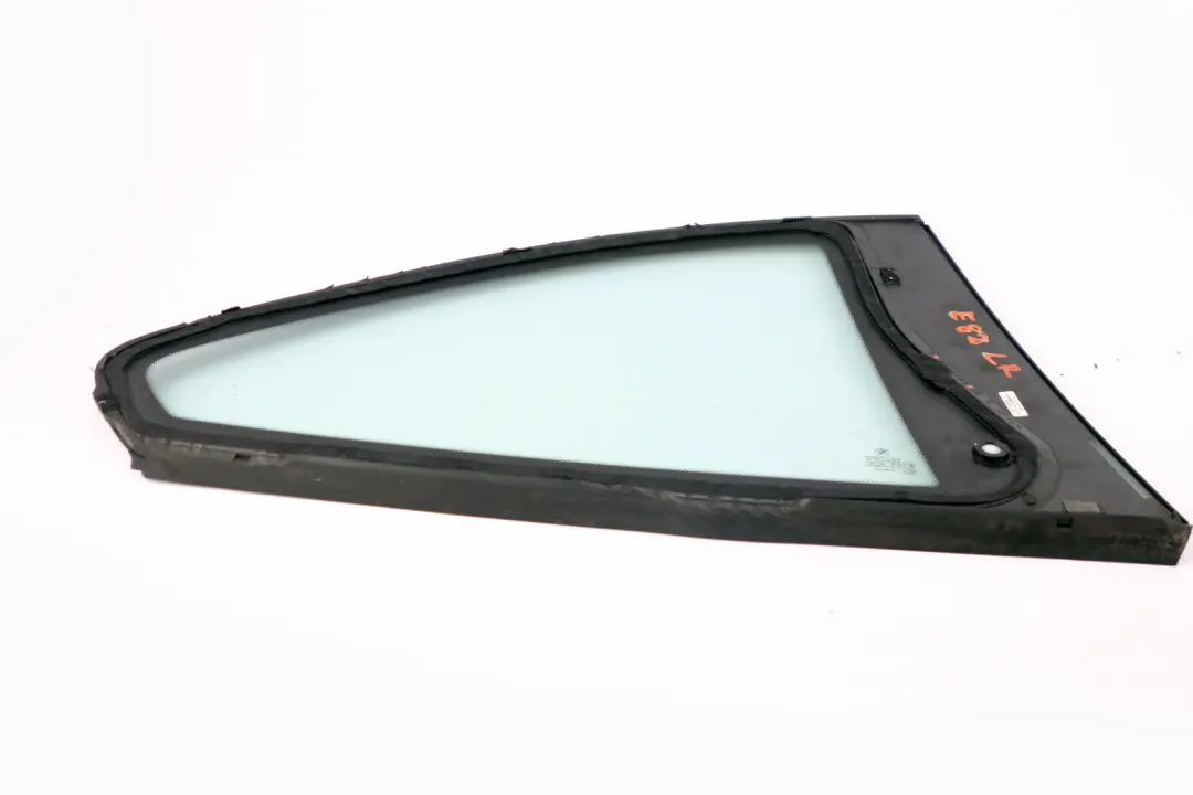 Vetro laterale AS2 posteriore sinistro per BMW E82 con numero di parte 2996095 BMW E82 Vetro laterale AS2 posteriore sinistro - SKU 2996095 - Numero di parte 2996095