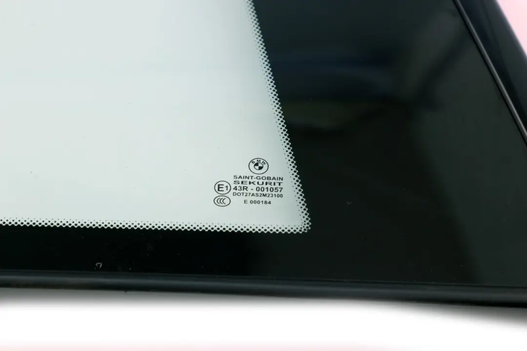 Side Window Glass AS2 Right O/S to BMW E82 Rear with Part number 2996096 BMW E82 Rear Side Window Glass AS2 Right O/S - SKU 2996096 - Part number 2996096