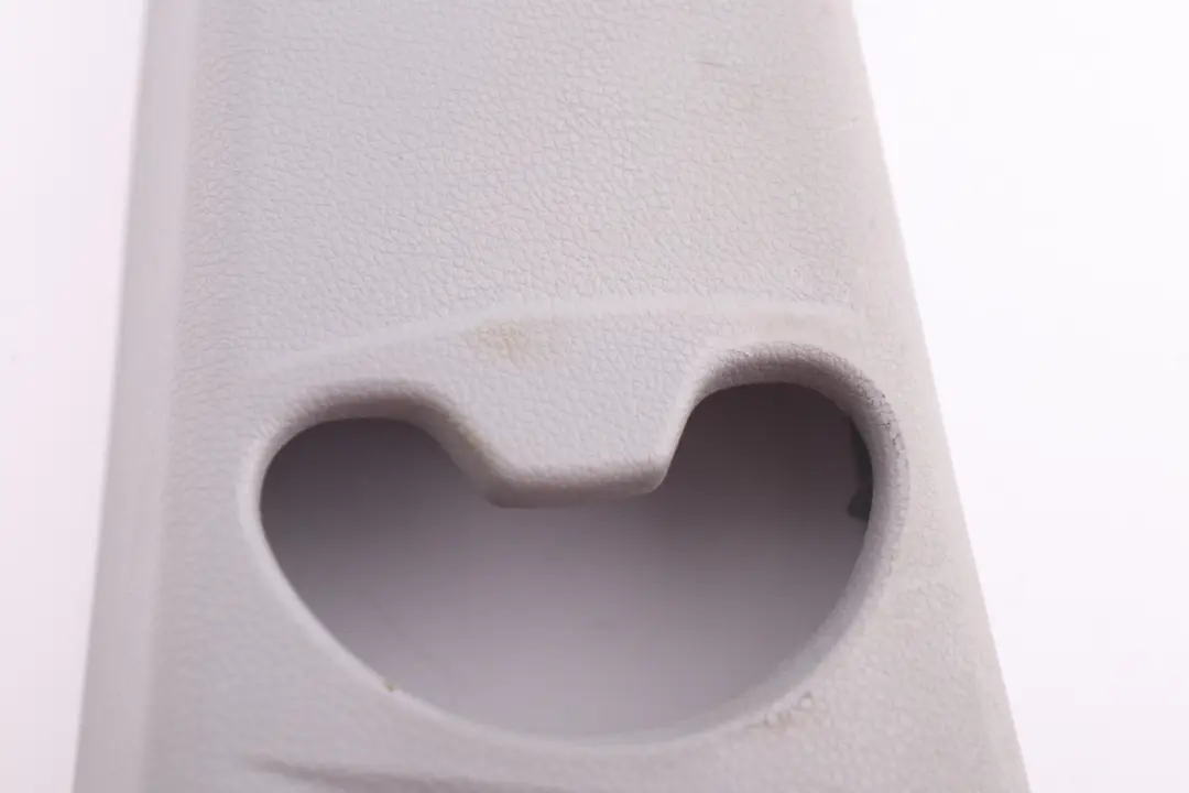 Columna B Pilar Izquierdo Embellecedor Tapa Alaskagrau Gris para BMW E82 con número de pieza 51432996103 BMW E82 Columna B Pilar Izquierdo Embellecedor Tapa Alaskagrau Gris - SKU 2996103 - Número de pieza 51432996103