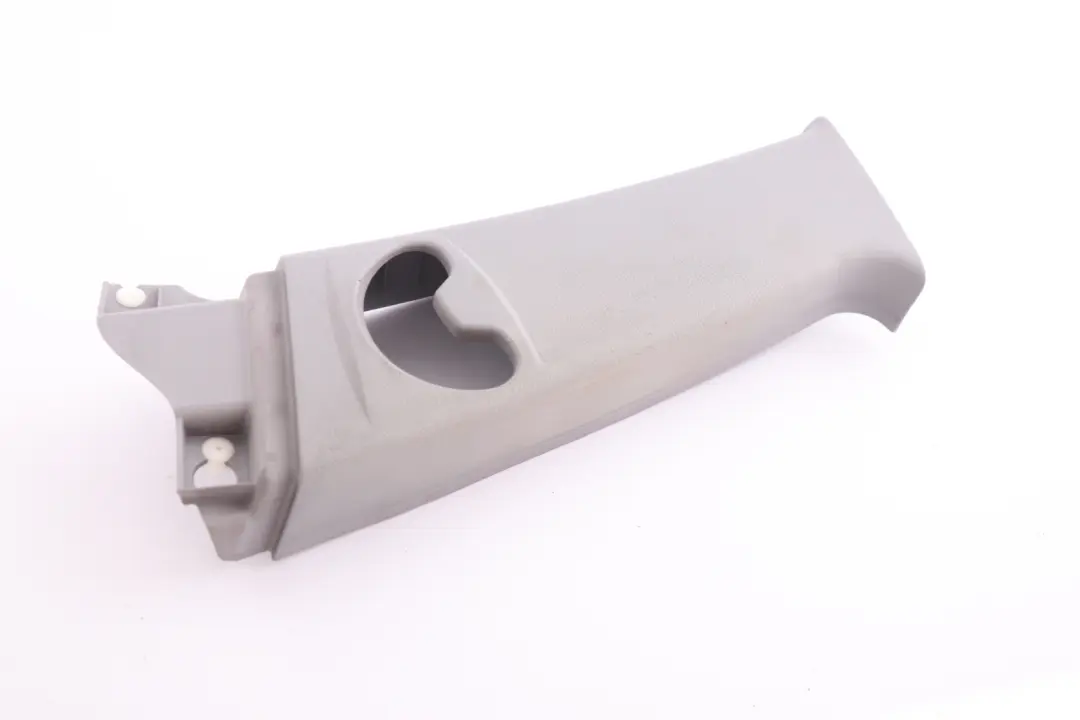 Columna B Pilar Izquierdo Embellecedor Tapa Alaskagrau Gris para BMW E82 con número de pieza 51432996103 BMW E82 Columna B Pilar Izquierdo Embellecedor Tapa Alaskagrau Gris - SKU 2996103 - Número de pieza 51432996103
