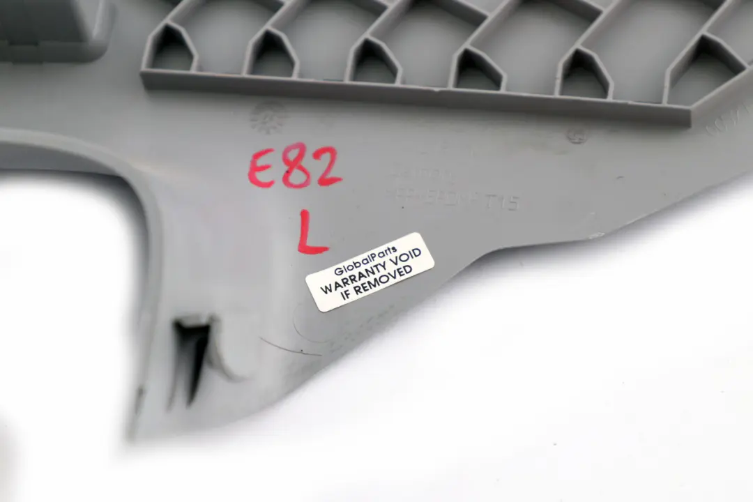 BMW 1 Reihe E82 Säule C Blende C-Säule links ALASKAGRAU 5143 - SKU 2996105 - Teilenummer 2996105