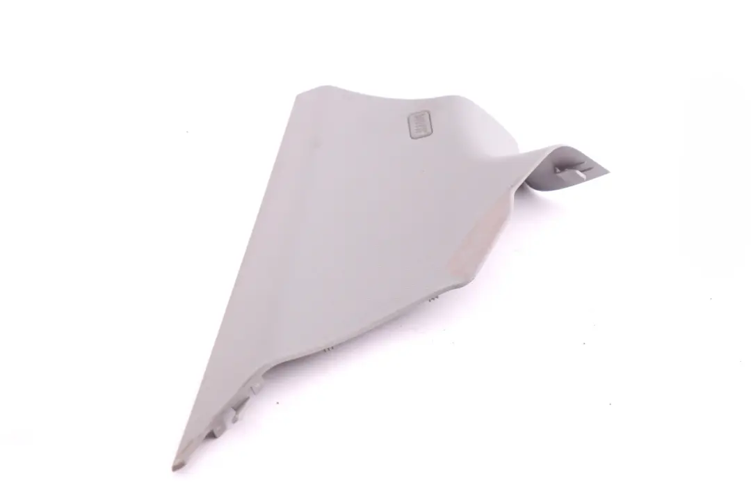 Colonne C Couverture Borne-C a Gauche Gris Alaska 5143 pour BMW 1 Serie E82 à propos du numéro de pièce 2996105 BMW 1 Serie E82 Colonne C Couverture Borne-C a Gauche Gris Alaska 5143 - SKU 2996105 - Numéro de pièce 2996105