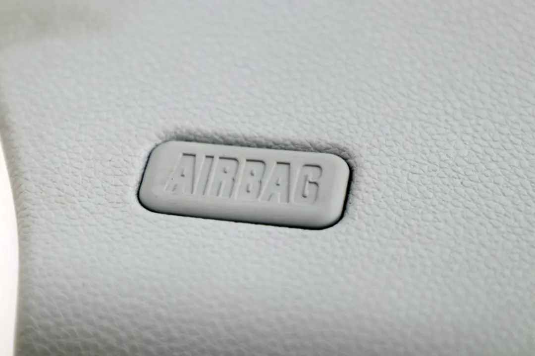 BMW E82 Columna Pilar C Derecha Embellecedor Tapa Alaskagrau Gris - SKU 2996106 - Número de pieza 51432996106