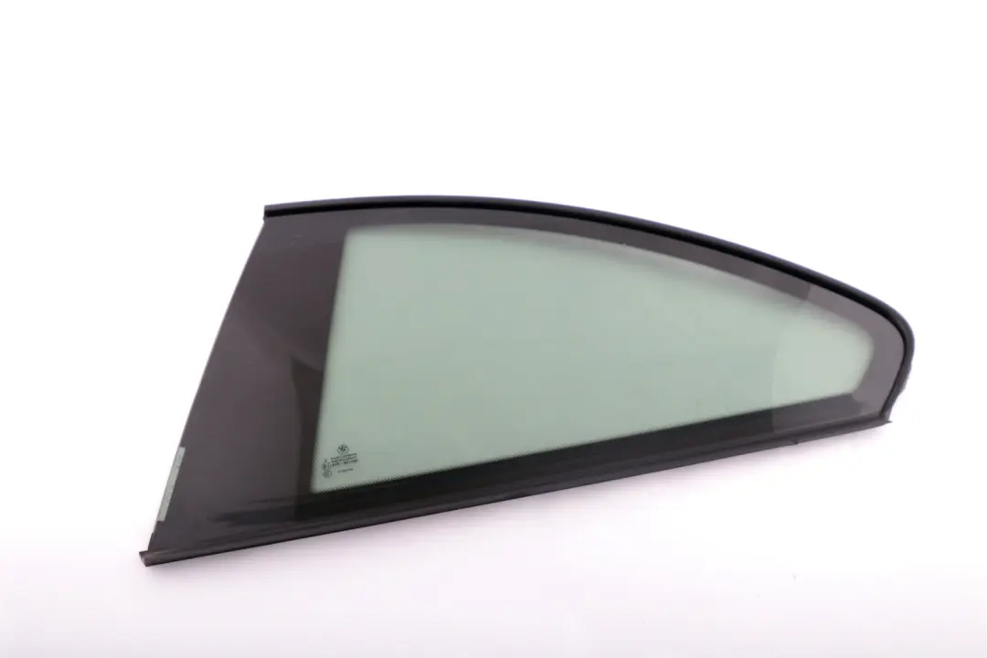 BMW 1 Series E82 Rear Left N/S Side Window AS3 Glanzschwarz High Gloss - SKU 2996217 - Part number 2996217
