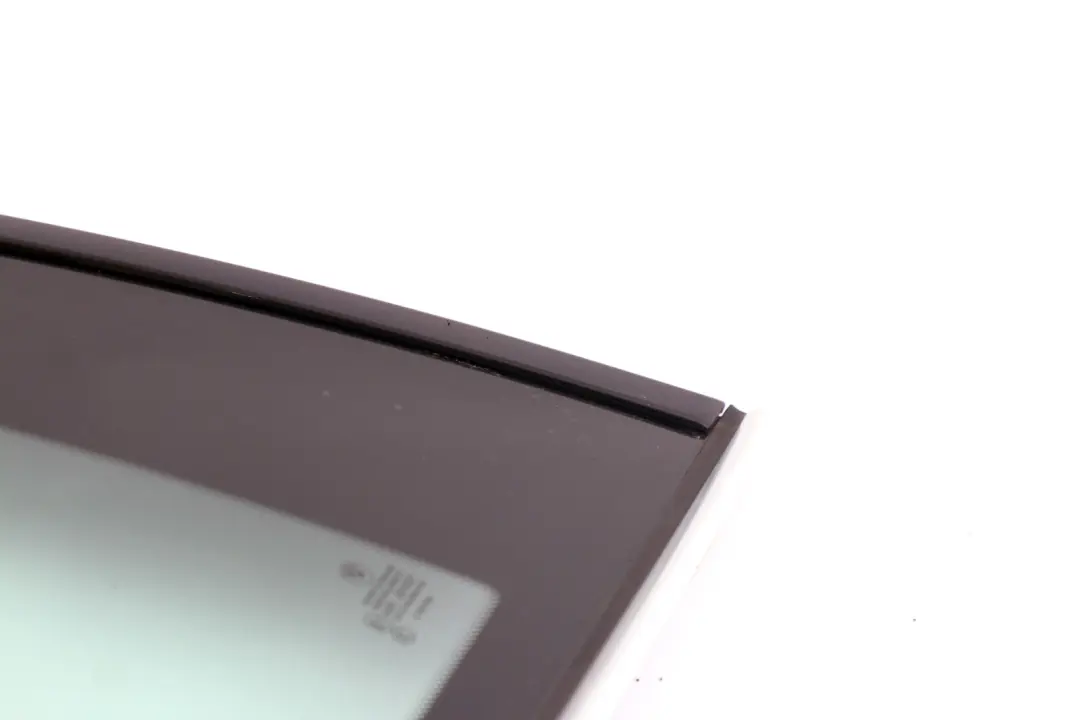 Prawa Szyba Karoseryjna Prawy Tył AS2 do BMW E82 o numerze 2996220 BMW E82 Prawa Szyba Karoseryjna Prawy Tył AS2 - SKU 2996220 - Numer Części 2996220