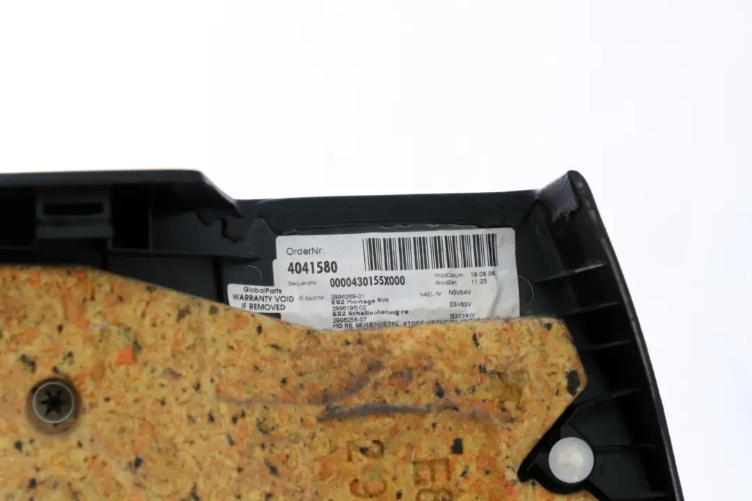 Trasero Derecho Lateral Panel Revestimiento Red Antracita para BMW E82 con número de pieza 2996258 BMW E82 Trasero Derecho Lateral Panel Revestimiento Red Antracita - SKU 2996258 - Número de pieza 2996258