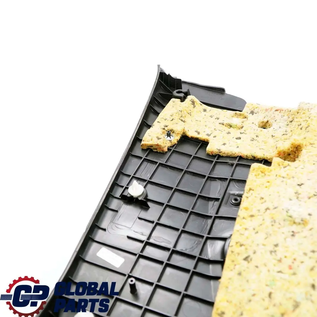 Tapicerka boczek drzwi prawy tył do BMW E81 E82 o numerze 2996260 BMW E81 E82 Tapicerka boczek drzwi prawy tył - SKU 2996260 - Numer Części 2996260