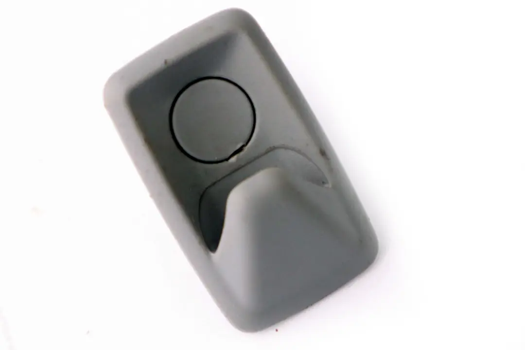 Gancio appendiabiti Colonna B Alaskagrau Grigio 2996523 per BMW E82 con numero di parte 2996525 BMW E82 Gancio appendiabiti Colonna B Alaskagrau Grigio 2996523 - SKU 2996525 - Numero di parte 2996525