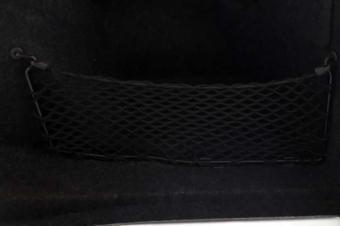 BMW 1 er E82 Verkleidung Gepäckraum Rechts Schwarz - SKU 2996582 - Teilenummer 2996582