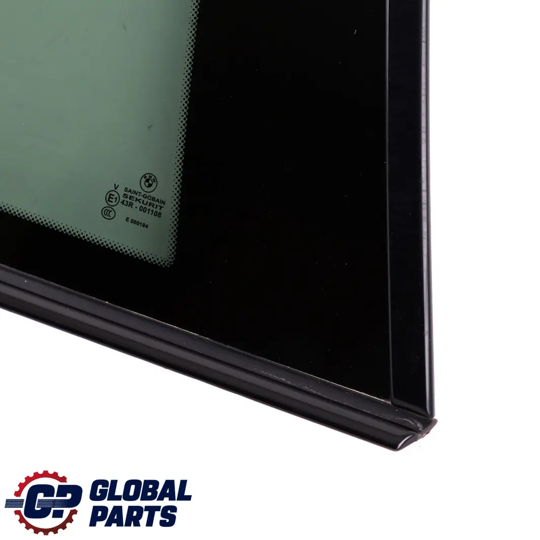 Puerta Trasera Derecha Ventana Lateral Vidrio Negro AS3 Trim Alto Brillo para BMW E82 con número de pieza 2996842 BMW E82 Puerta Trasera Derecha Ventana Lateral Vidrio Negro AS3 Trim Alto Brillo - SKU 2996842 - Número de pieza 2996842