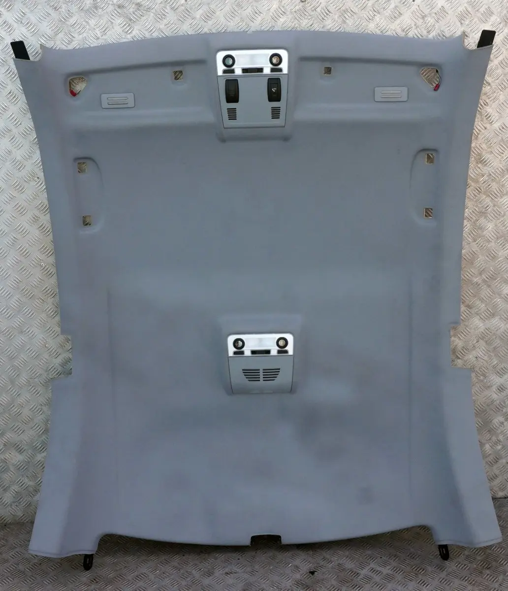 Headliner Headlining Roof Lining Alaskagrau Grau Grey 2996316 to BMW 1 Series E82 with Part number 2997373 BMW 1 Series E82 Headliner Headlining Roof Lining Alaskagrau Grau Grey 2996316 - SKU 2997373 - Part number 2997373