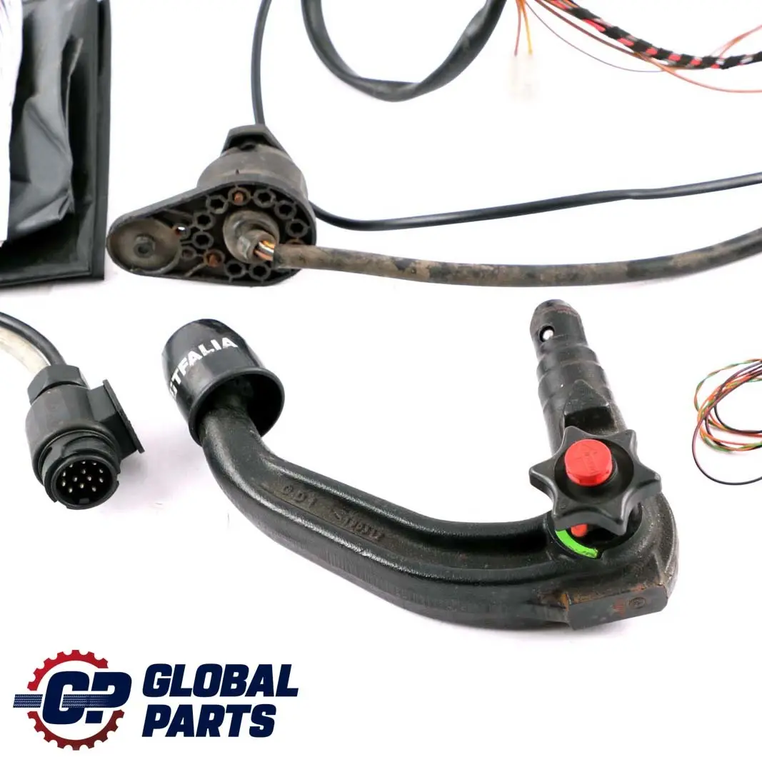 Westfalia Towing Hitch Tow Trailer Ball Wiring to BMW 1 3 5 E60 E87 E90 with Part number 6761678 BMW 1 3 5 E60 E87 E90 Westfalia Towing Hitch Tow Trailer Ball Wiring - SKU 303 292 - Part number 6761678