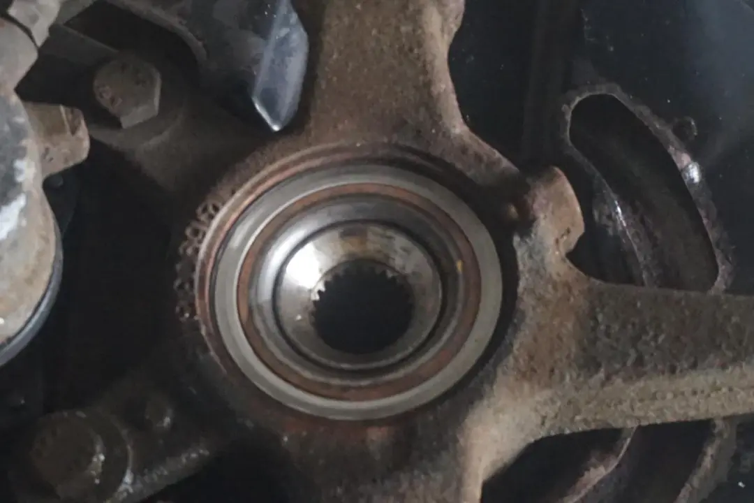 Front Left N/S Suspension Leg Brake Wheel Hub to Mercedes A-Class W169 with Part number 3201430 Mercedes A-Class W169 Front Left N/S Suspension Leg Brake Wheel Hub - SKU 3201430 - Part number 3201430