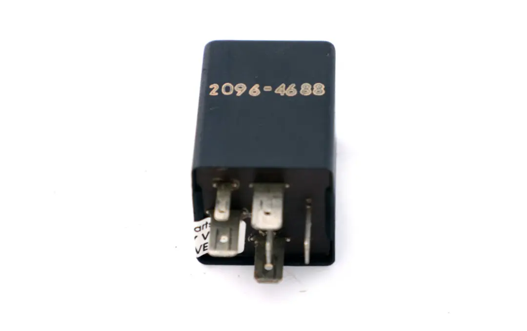 Wiper Interval A SIEMENS 5WK1636 to VW Seat Audi 19 Relay with Part number 321955531 VW Seat Audi 19 Relay Wiper Interval A SIEMENS 5WK1636 - SKU 321955531 - Part number 321955531