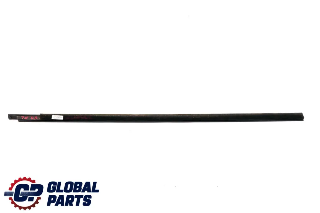 Embellecedor Moldura Ventana Puerta Delantera Izquierda para BMW X3 E83 con número de pieza 3330177 BMW X3 E83 Embellecedor Moldura Ventana Puerta Delantera Izquierda - SKU 3330177 - Número de pieza 3330177