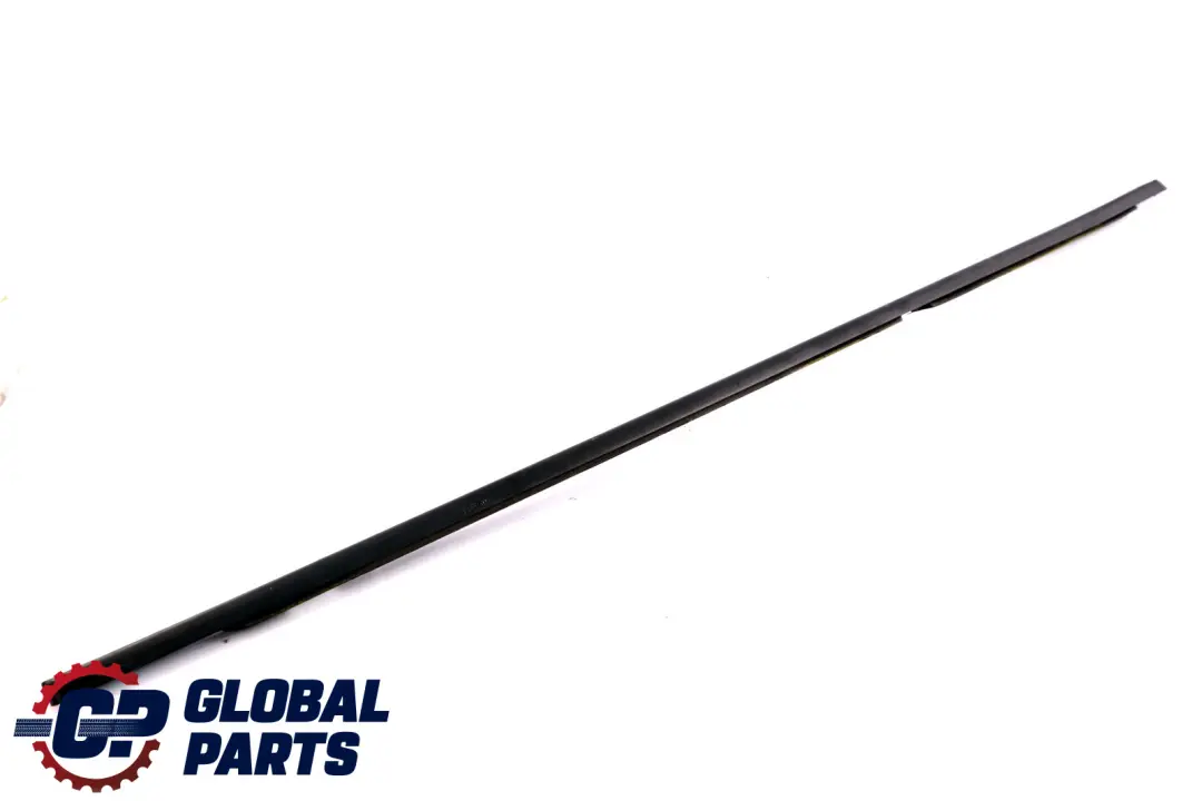 Chiusino Porta Esterna Posteriore Destra Nero Opaco per BMW X3 E83 con numero di parte 3330182 BMW X3 E83 Chiusino Porta Esterna Posteriore Destra Nero Opaco - SKU 3330182 - Numero di parte 3330182